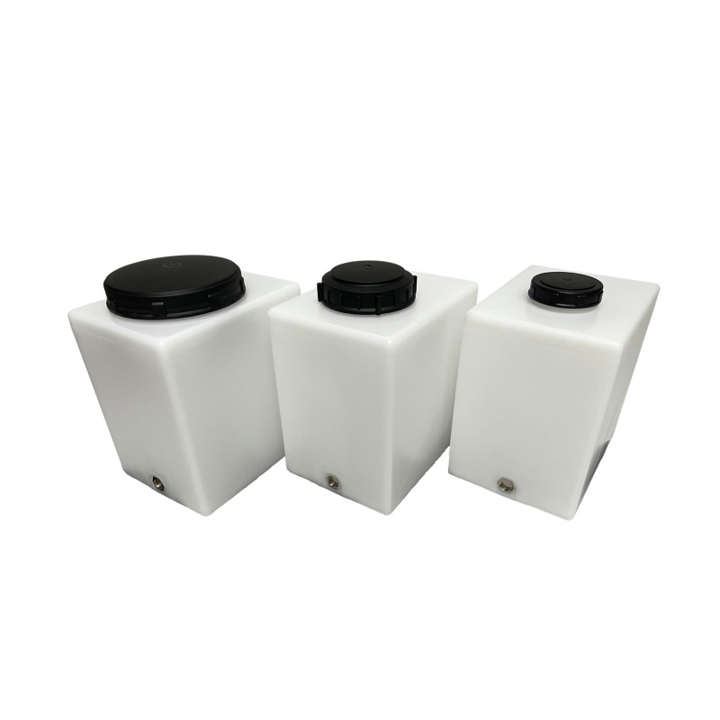 zbiornik 25 litrów 37x26x34 średnia pokrywka waterflex