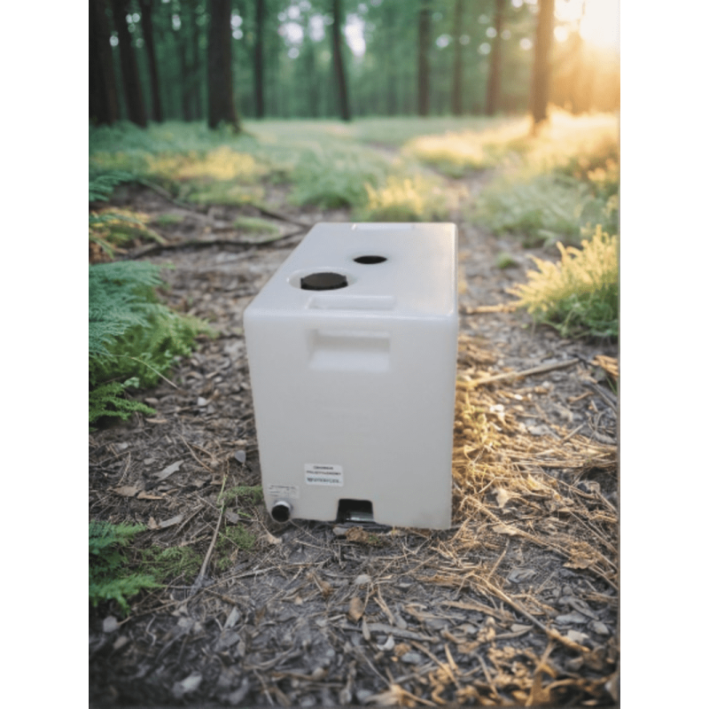 45 liters 50x30x37 with holders and eM hole