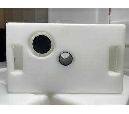 45 liters 50x30x37 with holders and eM hole